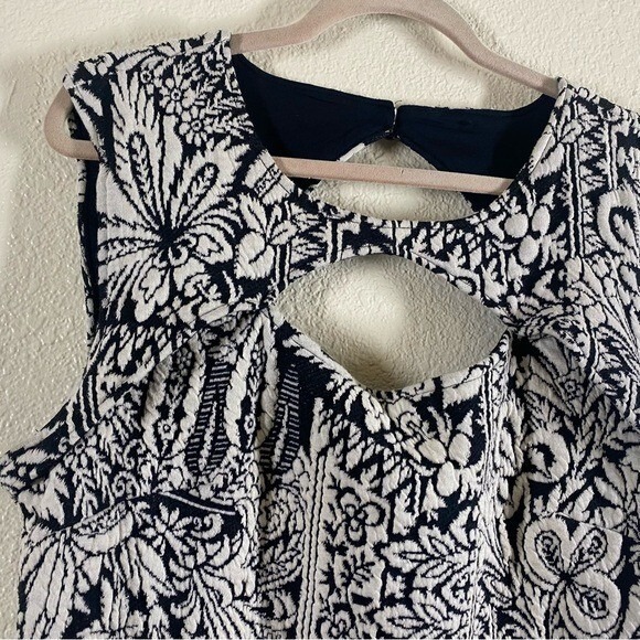 Anthropologie Women's Size Large Jacquard Cut-Out Midi Dress - Picture 4 of 11